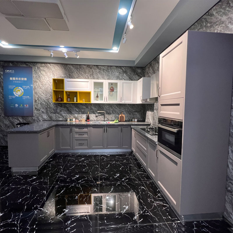 Pourquoi les armoires de cuisine grises modernes en PVC deviennent-elles le premier choix pour les maisons contemporaines ?