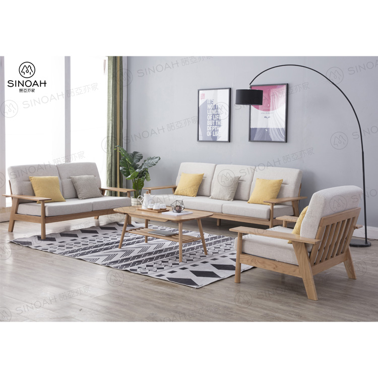 Table basse en chêne traditionnel